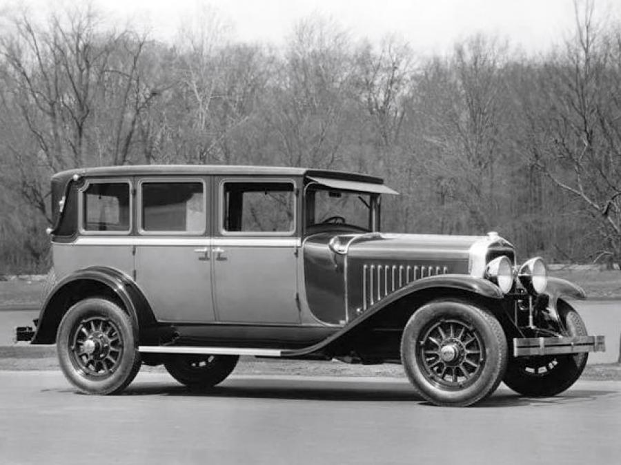 LaSalle Sedan by Fisher (303-7380) '1927